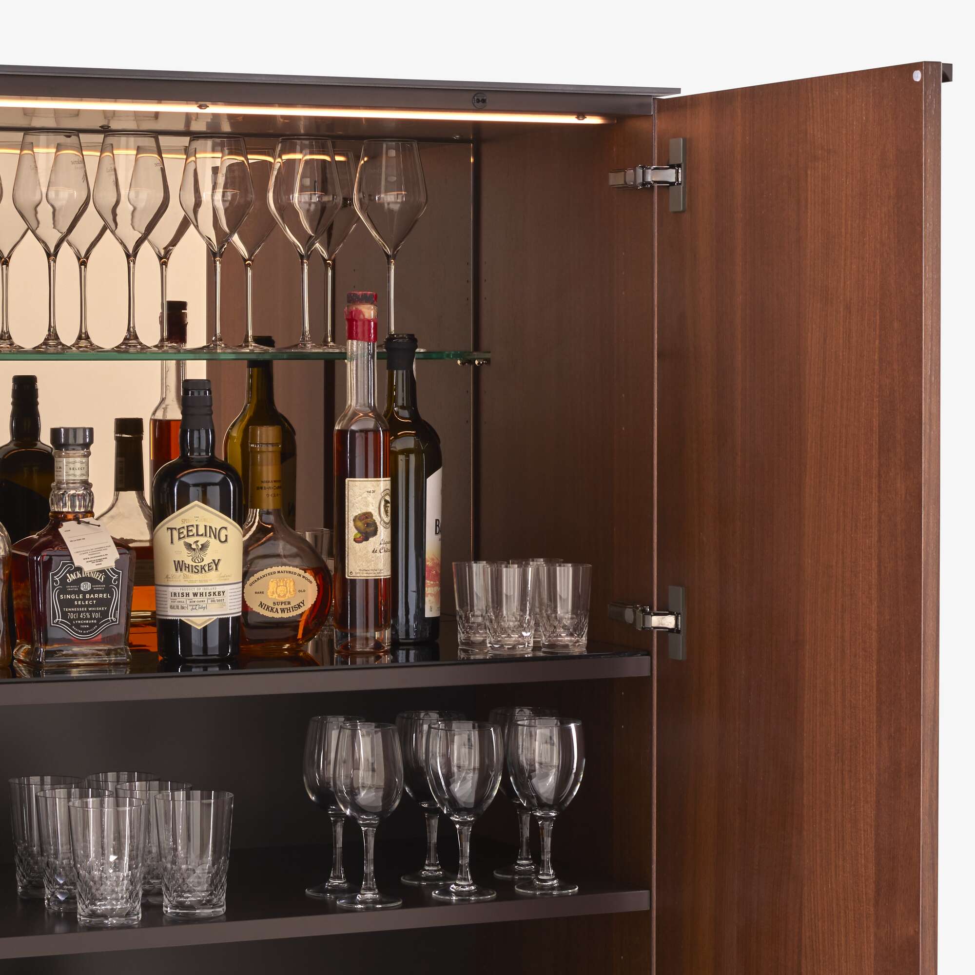 Selvans Mueble bar